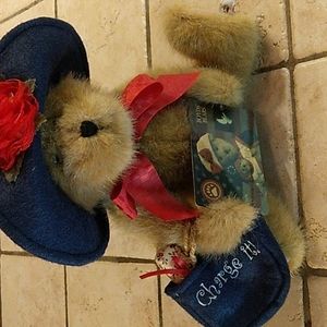 Boyds Bears "Lisa Anne"